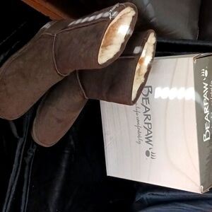 BEARPAW BOOTS